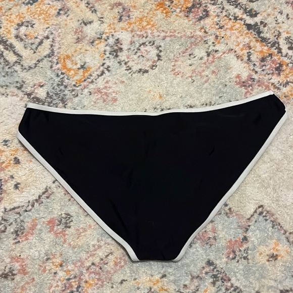 Ardene bikini bottoms - Picture 2 of 3